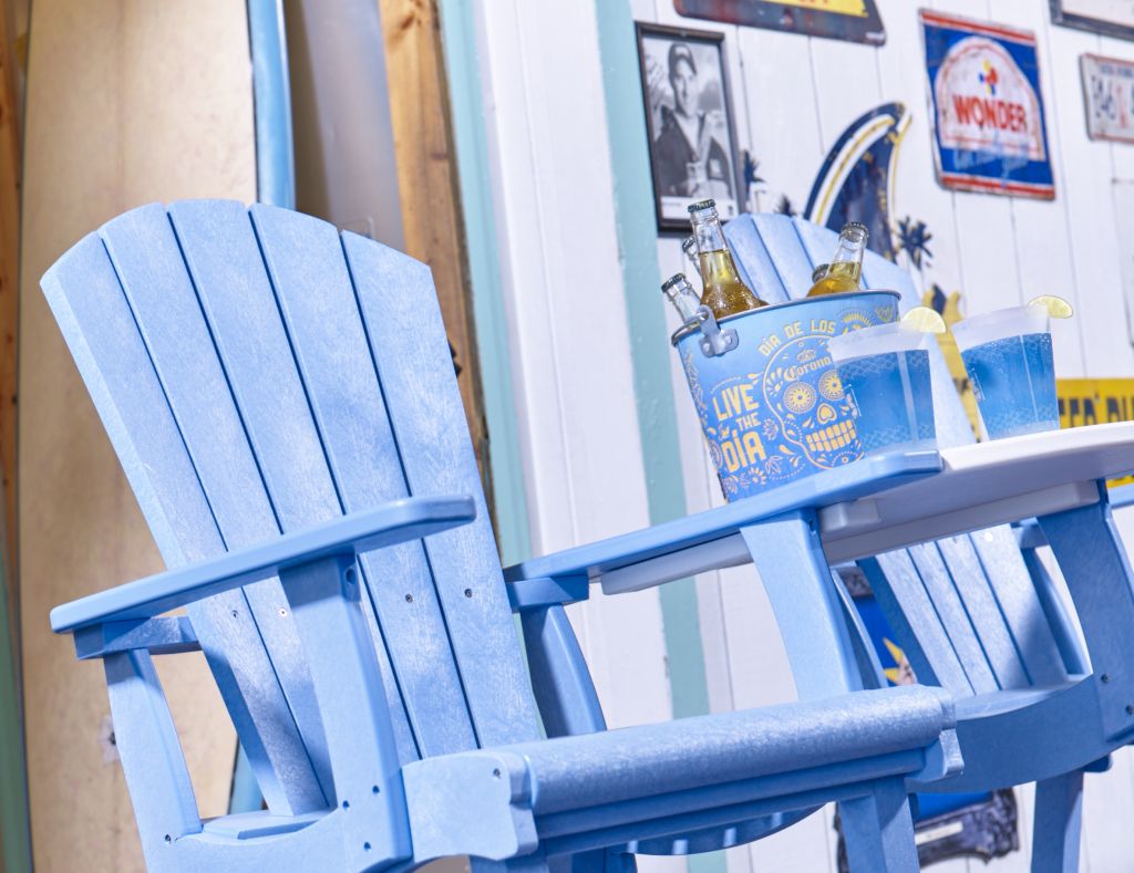 Classic Pub Arm Chair