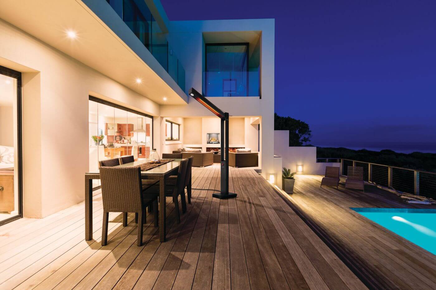 Phantom Freestand Outdoor Electric Infrared Heater Phantom Freestand Outdoor Electric Infrared Heater